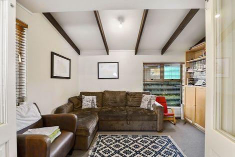 Photo of property in 86 Tarawera Road, Lynmore, Rotorua, 3010