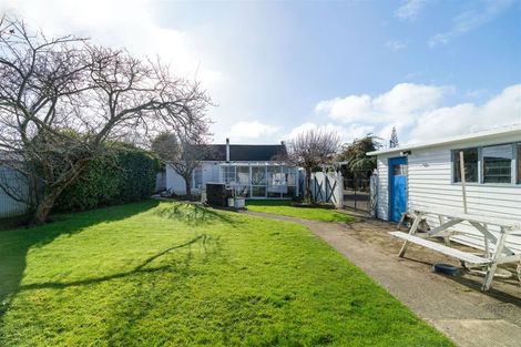 Photo of property in 11 York Street, Levin, 5510