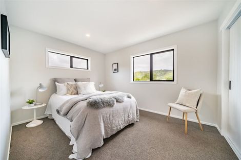 Photo of property in 42b Moeraki Road, Maoribank, Upper Hutt, 5018