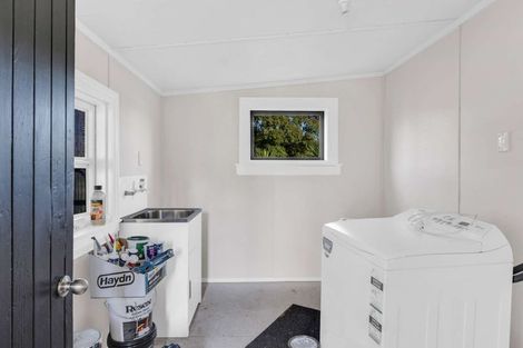 Photo of property in 5 Banks Street, Tolaga Bay, 4077