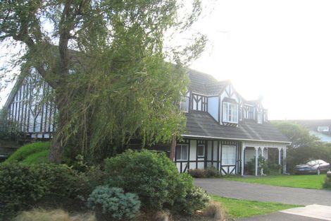 Photo of property in 70 Tweed Road, Papakowhai, Porirua, 5024