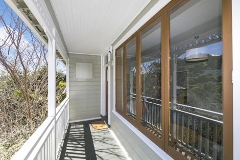 Photo of property in 71 Severn Street, Island Bay, Wellington, 6023