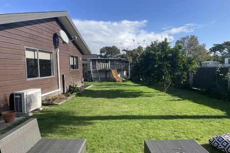 Photo of property in 6 Alan Styles Place, Greenmeadows, Napier, 4112
