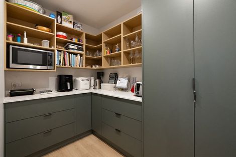 Photo of property in 90 Hugo Shaw Drive, Cambridge, 3434