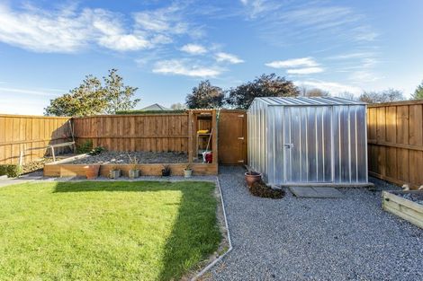 Photo of property in 5 Haydon Place, Amberley, 7410