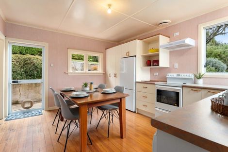 Photo of property in 124 Rolla Street, Normanby, Dunedin, 9010