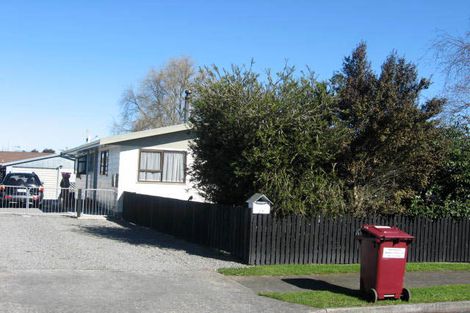 Photo of property in 28 King Street, Carterton, 5713