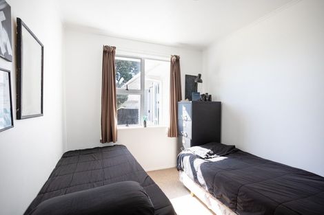 Photo of property in 284 Tremaine Avenue, Takaro, Palmerston North, 4412