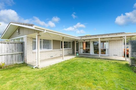 Photo of property in 3 Totara Drive, St Andrews, Hamilton, 3200