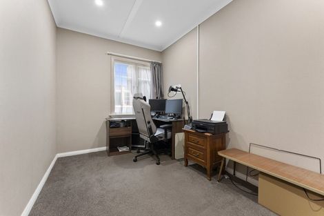 Photo of property in 298 Ruahine Street, Terrace End, Palmerston North, 4410