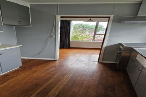 Photo of property in 5 Nan Place, Pakuranga Heights, Auckland, 2010