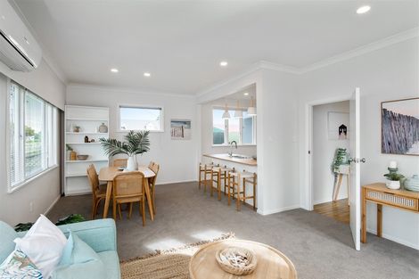 Photo of property in 39 Moana Street, Otaki Beach, Otaki, 5512