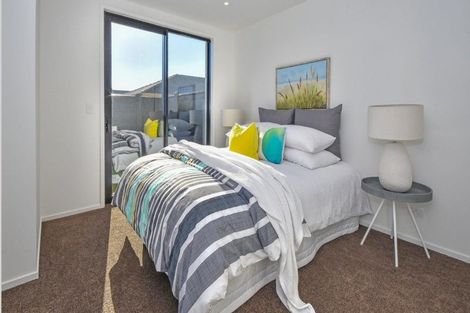 Photo of property in 24 Tapuwae Way, Mangere Bridge, Auckland, 2022