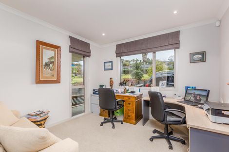 Photo of property in 11 Riverbank Drive, Kerikeri, 0230