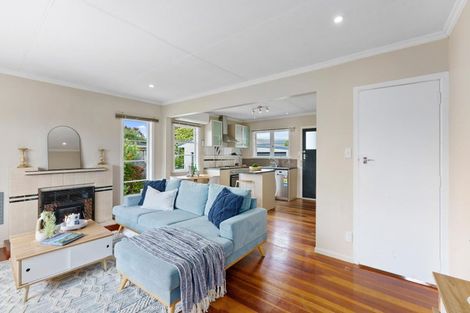 Photo of property in 16 Lemon Street, Otaki, 5512