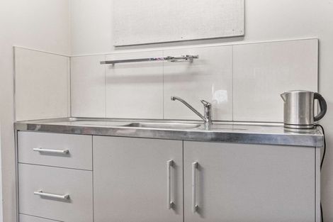 Photo of property in 15a Mckenzie Road, Owhata, Rotorua, 3010