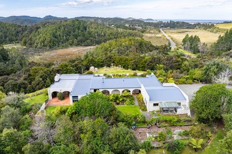 Photo of property in 1650 Ngunguru Road, Ngunguru, Whangarei, 0173
