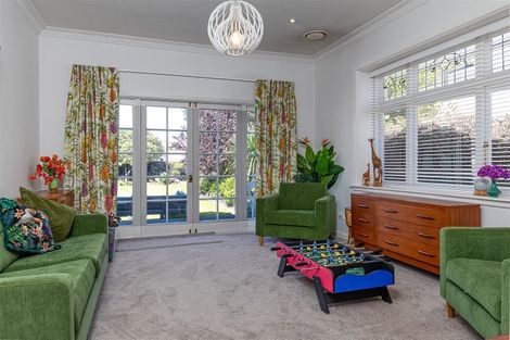 Photo of property in 96 Tomes Road, St Albans, Christchurch, 8052