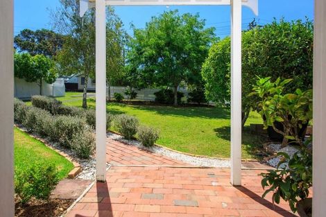 Photo of property in 10 David Street, Bayswater, Auckland, 0622