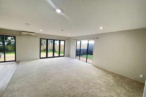 Photo of property in 3a Domain Road, Weymouth, Auckland, 2103
