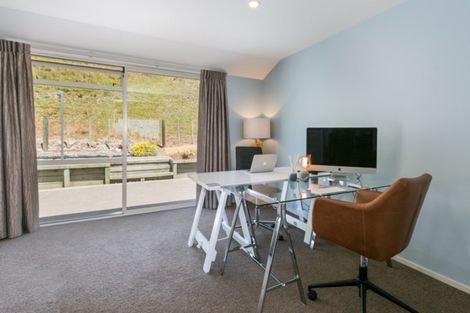 Photo of property in 313 Durham Drive, Havelock North, 4130