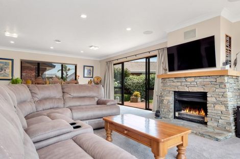 Photo of property in 126 College Place, Poike, Tauranga, 3112