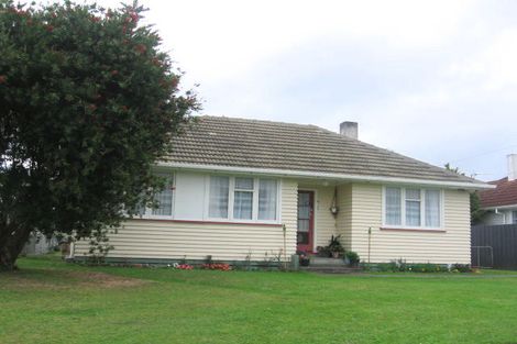 Photo of property in 11 Brighton Crescent, Highbury, Palmerston North, 4412