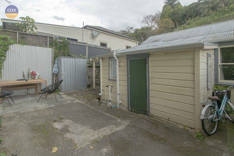 Photo of property in 121-123 Shakespeare Road, Bluff Hill, Napier, 4110