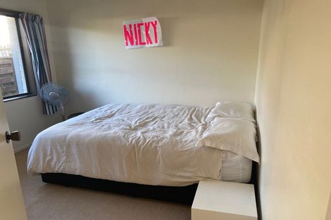 Photo of property in 2/59a Norwood Road, Bayswater, Auckland, 0622