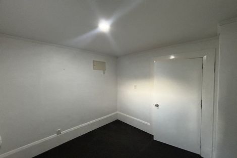 Photo of property in 8 Bell Street, Welbourn, New Plymouth, 4310