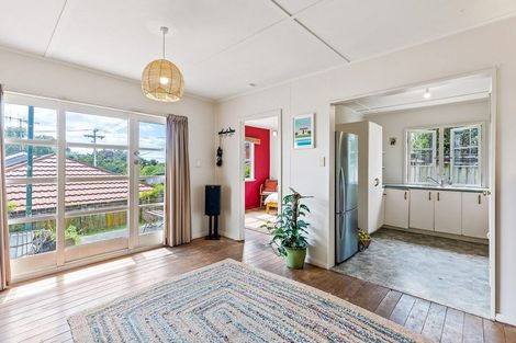 Photo of property in 10b Waikare Road, Raumati Beach, Paraparaumu, 5032