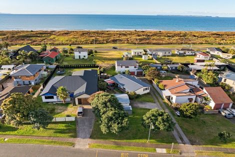 Photo of property in 195 Dickson Road, Papamoa Beach, Papamoa, 3118