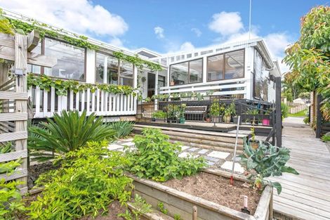 Photo of property in 101a Tobie Place, Whangamata, 3620