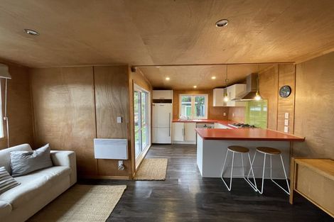 Photo of property in 4 Glen Road, Raumati South, Paraparaumu, 5032