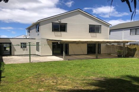 Photo of property in 17 Blumhardt Place, Avondale, Auckland, 1026