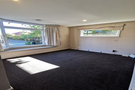 Photo of property in 112 Hamilton Avenue, Ilam, Christchurch, 8041