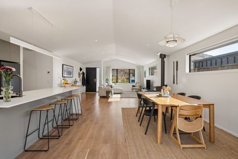 Photo of property in 39 Drysdale Road, Jacks Point, 9371
