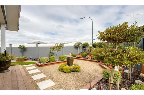 Photo of property in 18 Arrow Place, Te Awa, Napier, 4110