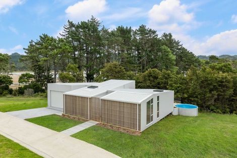 Photo of property in 6 Inspired Way, Pauanui, 3579