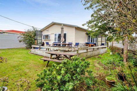 Photo of property in 55 Reid Avenue, Hawera, 4610