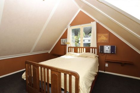 Photo of property in 28 Kahotea Drive, Motuoapa, Turangi, 3382