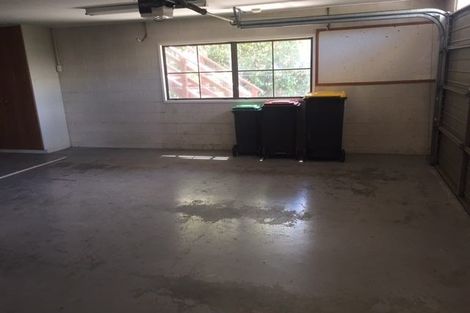 Photo of property in 16 Kennedys Bush Road, Halswell, Christchurch, 8025