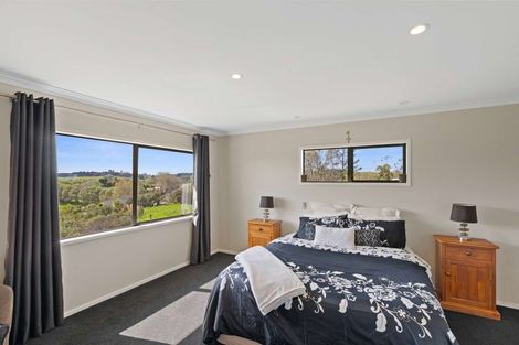 Photo of property in 11 Lupis Way, Kaiwaka, 0573