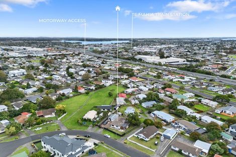 Photo of property in 13 Melleray Place, Randwick Park, Auckland, 2105