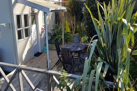 Photo of property in 8a Matama Road, Glen Eden, Auckland, 0602