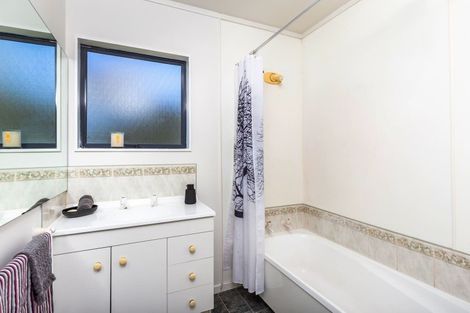 Photo of property in 2/89 Arthur Crescent, Hilltop, Taupo, 3330