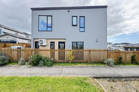 Photo of property in 2 Freshland Drive, Flat Bush, Auckland, 2019