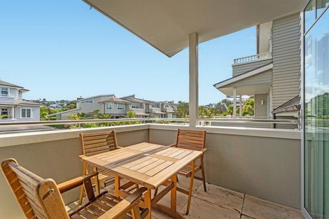 Photo of property in 19 Little Compton Mews, Snells Beach, 0920