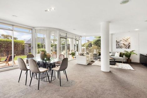 Photo of property in 18-27 Lawson Place, Mount Victoria, Wellington, 6011