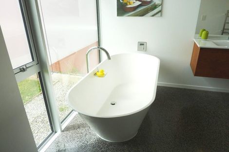 Photo of property in 7 Widgeon Place, Lake Hayes, Queenstown, 9304